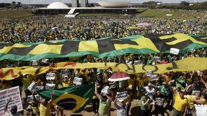 В Бразилии проходят антиправительственные протесты