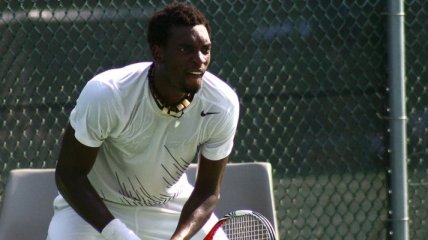 Теннисист из Африки собирает деньги, чтобы стать гордостью континента