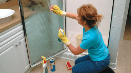Миття душової кабіни