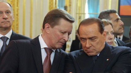 Итальянцы называют Берлускони худшим из современных лидеров