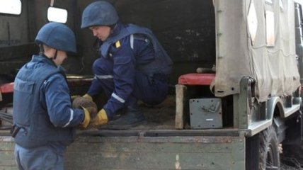 В Донецкой области за сутки обезвредили более 800 взрывоопасных предметов