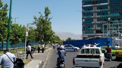 Стрельба в Иране: смертник подорвал себя в парламенте