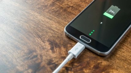 Ошибки, которые вредят телефону при зарядке