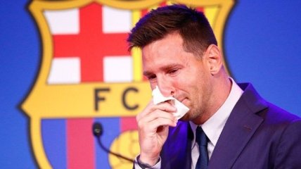Мессі зі сльозами на очах попрощався з "Барселоною" (відео)