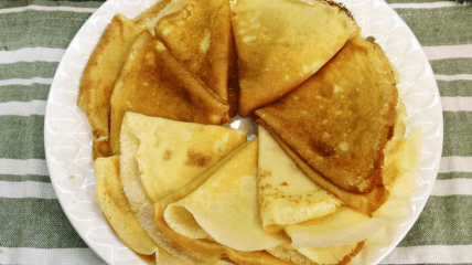 Блины на кефире и манке