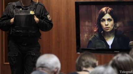 Французская газета назвала участницу Pussy Riot женщиной года