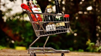 Спиртне стало розкішшю: в окупованому Мелітополі алкоголь продають за захмарними цінами