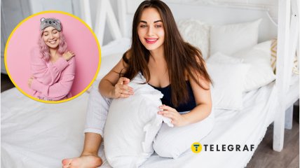 Дівчина на ліжку