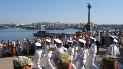 Общий парад боевых кораблей России и Украины пройдет в Севастополе