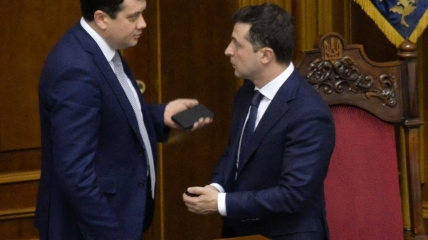 Разумков і Зеленський розсварилися через законопроект