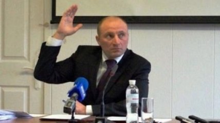 Ослабление карантина в Черкассах: городской голова показал повестку на допрос