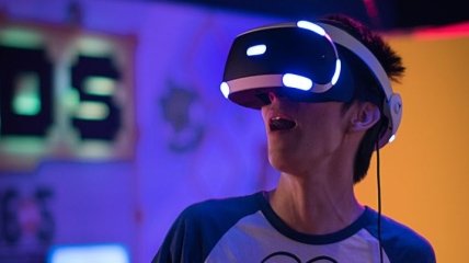В пандемию киберсекс актуален как никогда: VR выводят на новый уровень в Британии