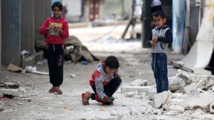 Война в Сирии: из-за авиаударов погибли 15 детей