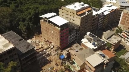 В столице Бразилии обрушились многоэтажки, есть жертвы (Фото)