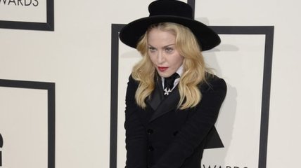 Мадонна показала свой новый сценический наряд