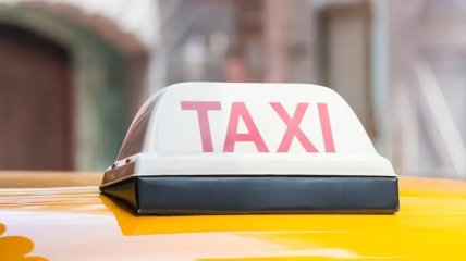 Відмовлявся говорити українською: скандальний київський таксист отримав покарання