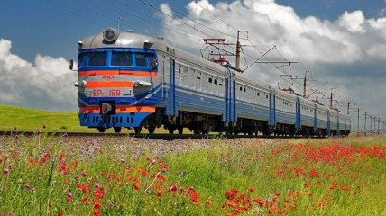 "Укрзализныця" намерена запустить ряд новых маршрутов в 2018 году 