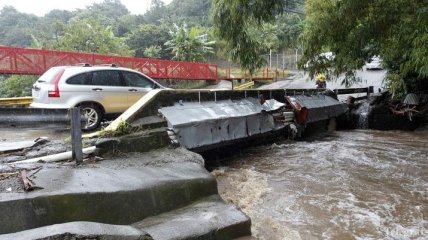 Тропический шторм "Нейт" в Латинской Америке: более 20 погибших