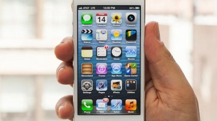 Пользователи iOS 8.1.2 жалуются на быструю разрядку аккумулятора 