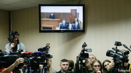 Янукович не выйдет на связь с судом Киева 18 мая