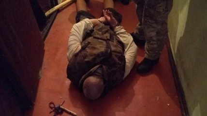 В Киеве задержали мужчину, который взял в заложники своих несовершеннолетних детей