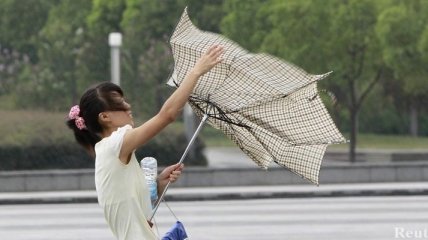 На Китай движется новый тайфун