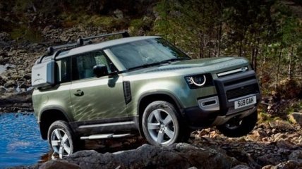 Land Rover Defender превратили в роскошный электрокар