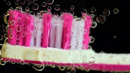 Для милых дам: Xiaomi выпустила "женскую" зубную щетку