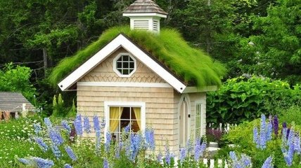 Маленькие уютные домики для отдыха с волшебным дизайном (Фото) 