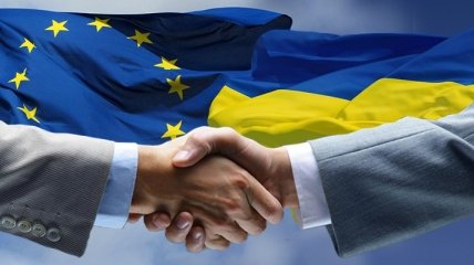 Украина и ЕС обсудили действие "крымских" санкций