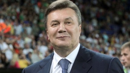 Виктор Янукович раздал стипендии выдающимся спортсменам Украины