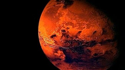Ученые показали новый снимок с орбиты Марса 