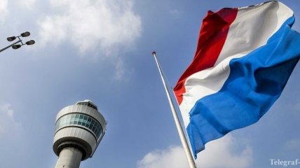 Скандал в парламенте Нидерландов: спикер нижней палаты ушла в отставку