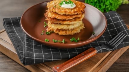 Кабачковые драники полюбятся вам так же, как и классические