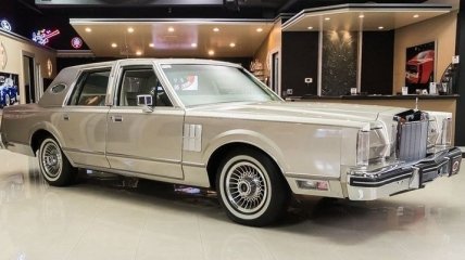Представлен идеальный Lincoln Continental 1980 года