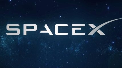 SpaceX перенесла запуск ракеты для желающих слетать на Луну