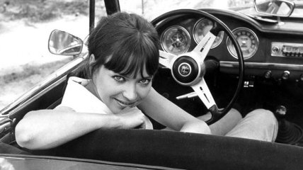 В Париже умерла известная датско-французская актриса Анна Карина