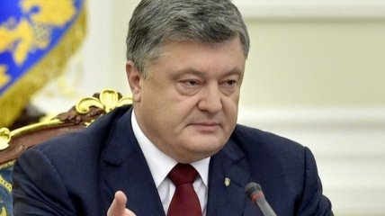 Президент Украины отреагировал на заявление Турчинова об отмене АТО