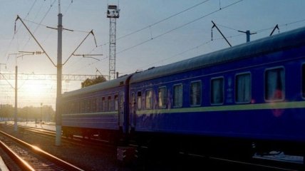 За постель и напитки в поездах "Укрзализныци" придется платить больше