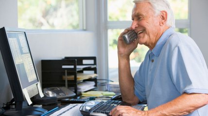 Работающие пенсионеры получат прибавку к пенсии