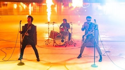 Green Day представили полную версию песни "Fire, Ready, Aim" (Видео)