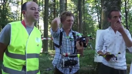 Лесные гонки на коптерах (Видео)