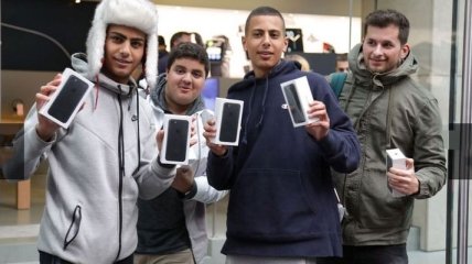 Стартовали официальные продажи iPhone 7 и iPhone 7 Plus
