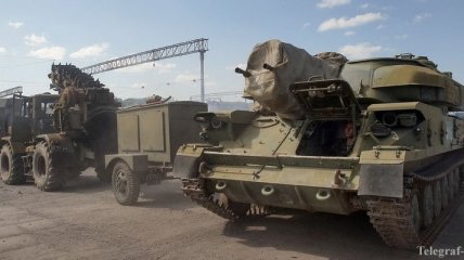 Россия приостановила передачу Украине военной техники из Крыма   