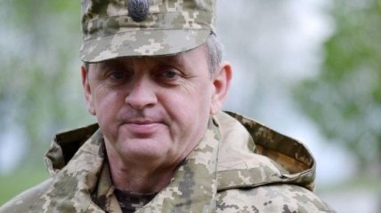 Муженко назвал количество регулярных войск РФ в Крыму и на Донбассе