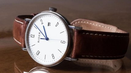 Чому не можна дарувати наручний годинник