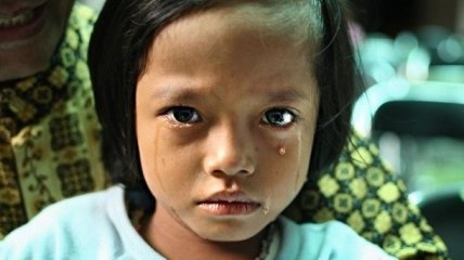 Взгляд изнутри: как проходит обрезание девочек в Индонезии