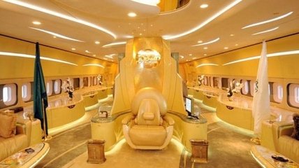 Внутри роскошного самолета принца Саудовской Аравии (Фото)