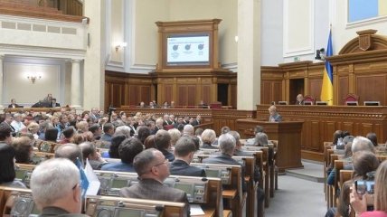 Закон об украинском языке: завтра в Раде историческое голосование