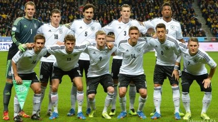 Германия сыграет с Аргентиной